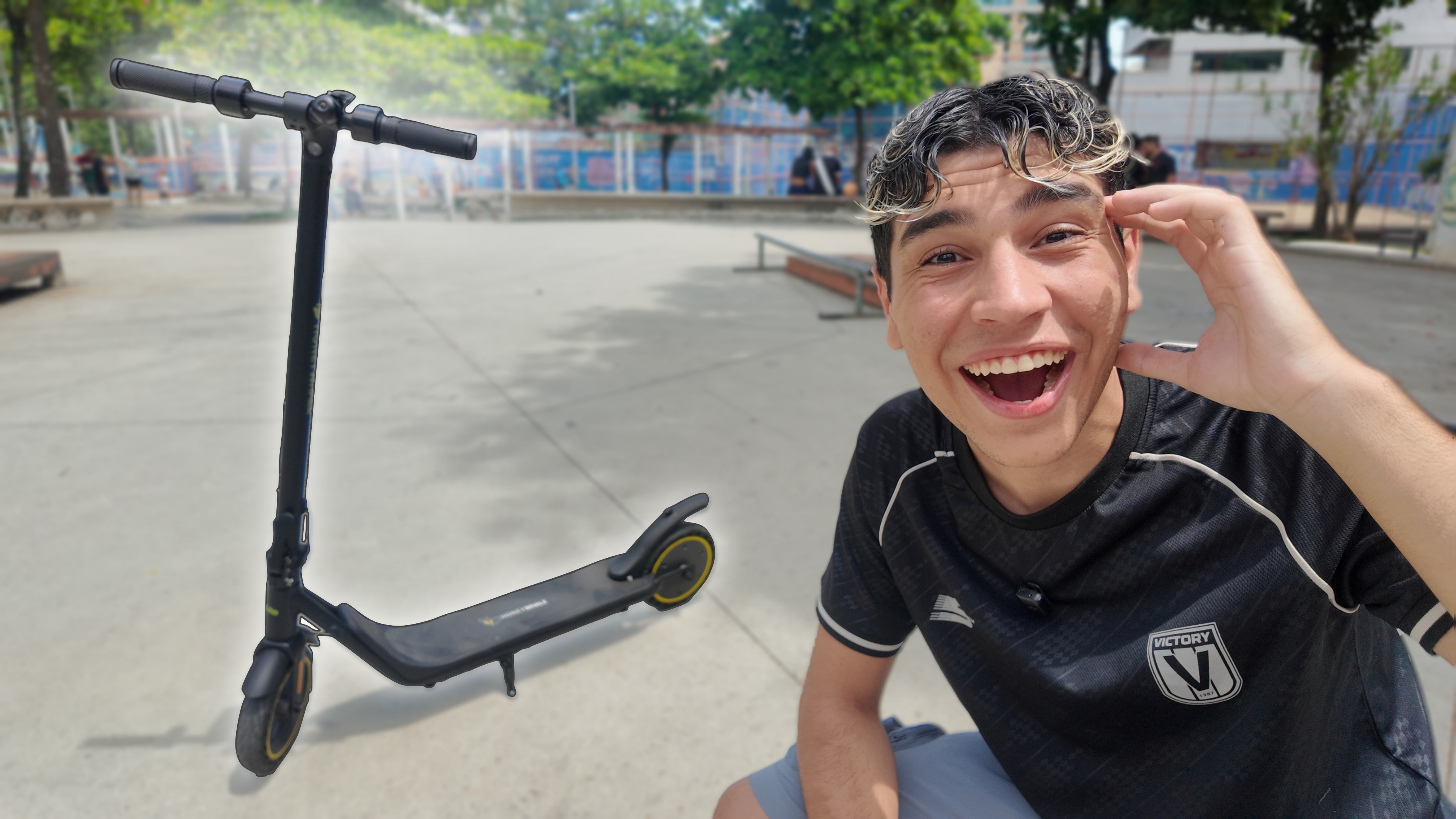 Ação - Patinete Elétrico M1 Lite