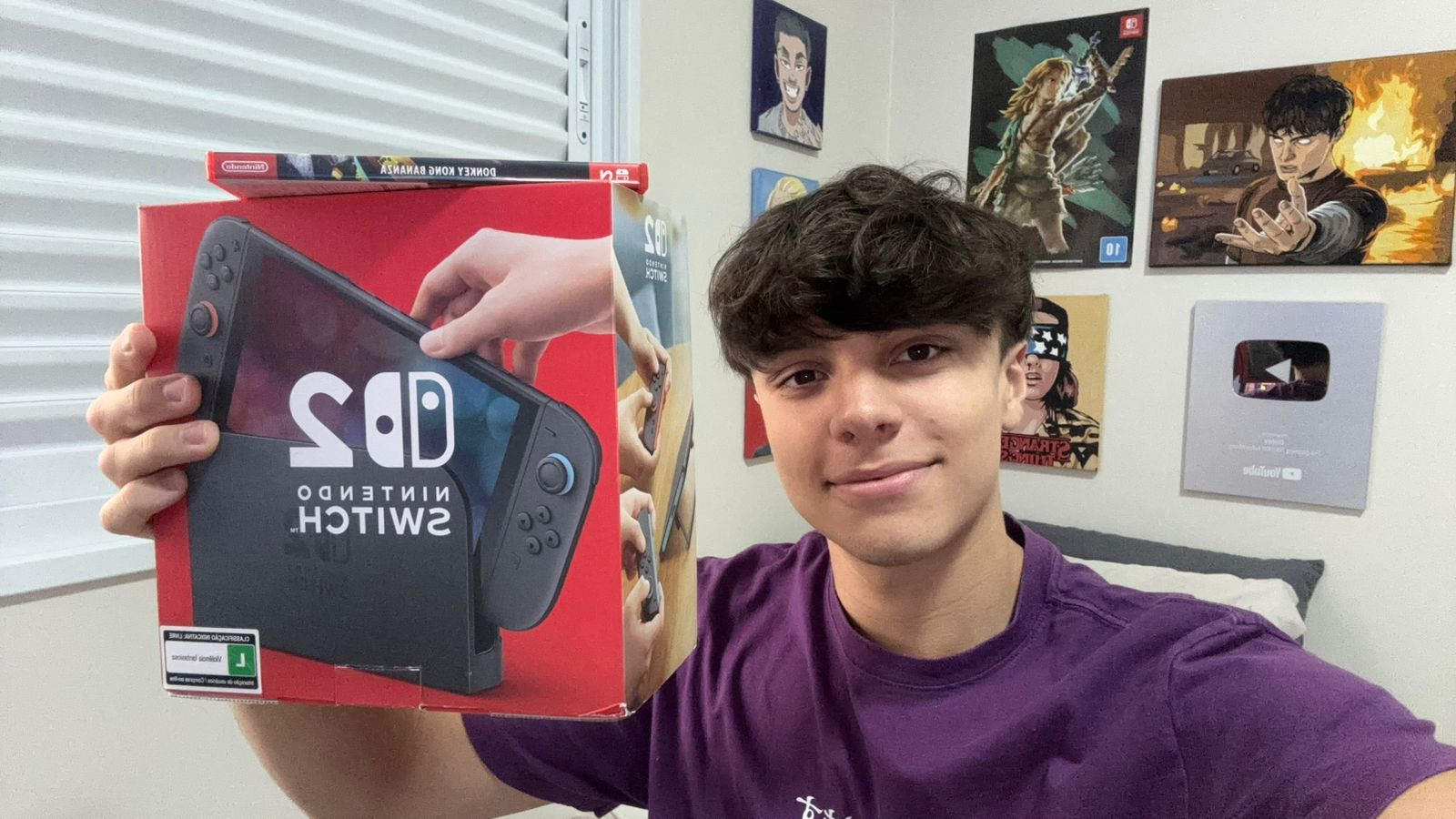 Nintendo Switch 2 + Donkey Kong Bananza